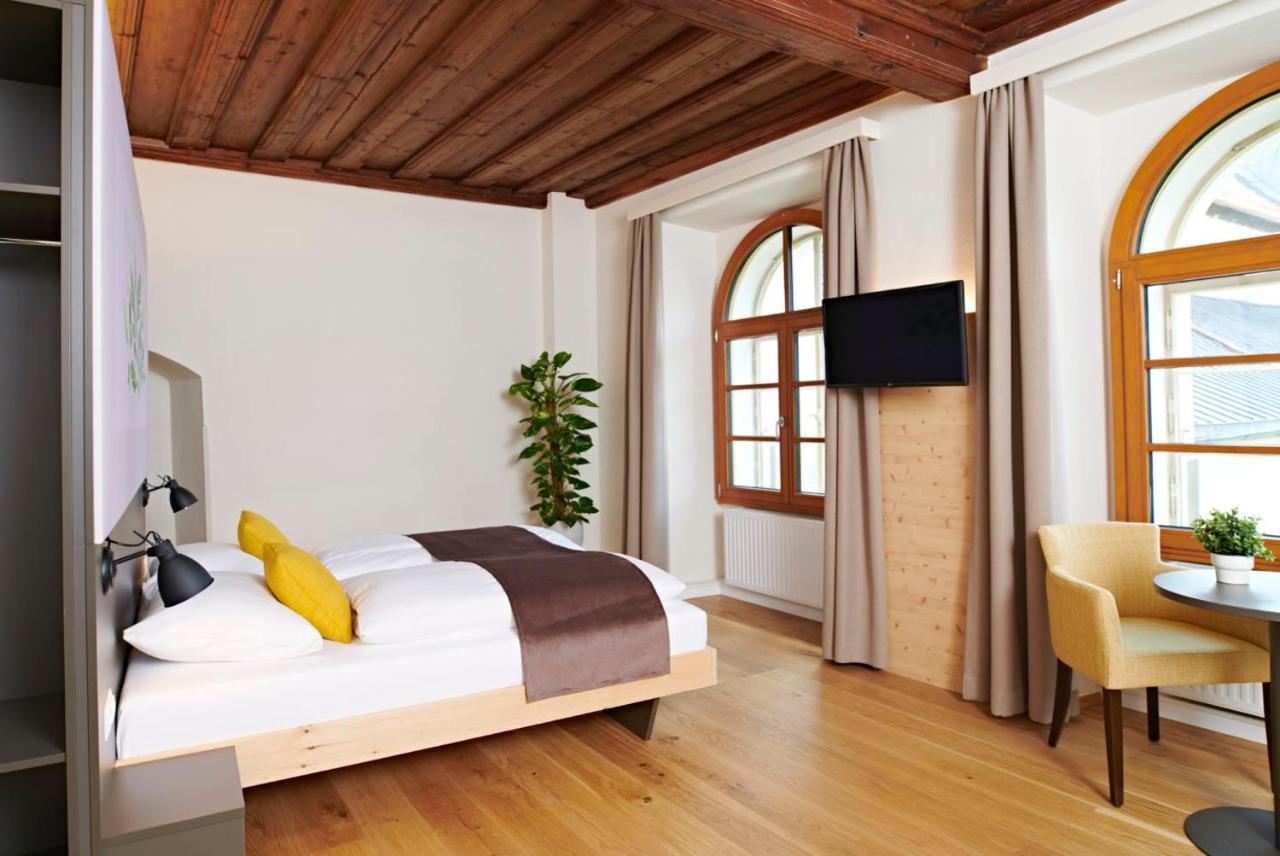 Jufa Hotel Stift Gurk Екстериор снимка